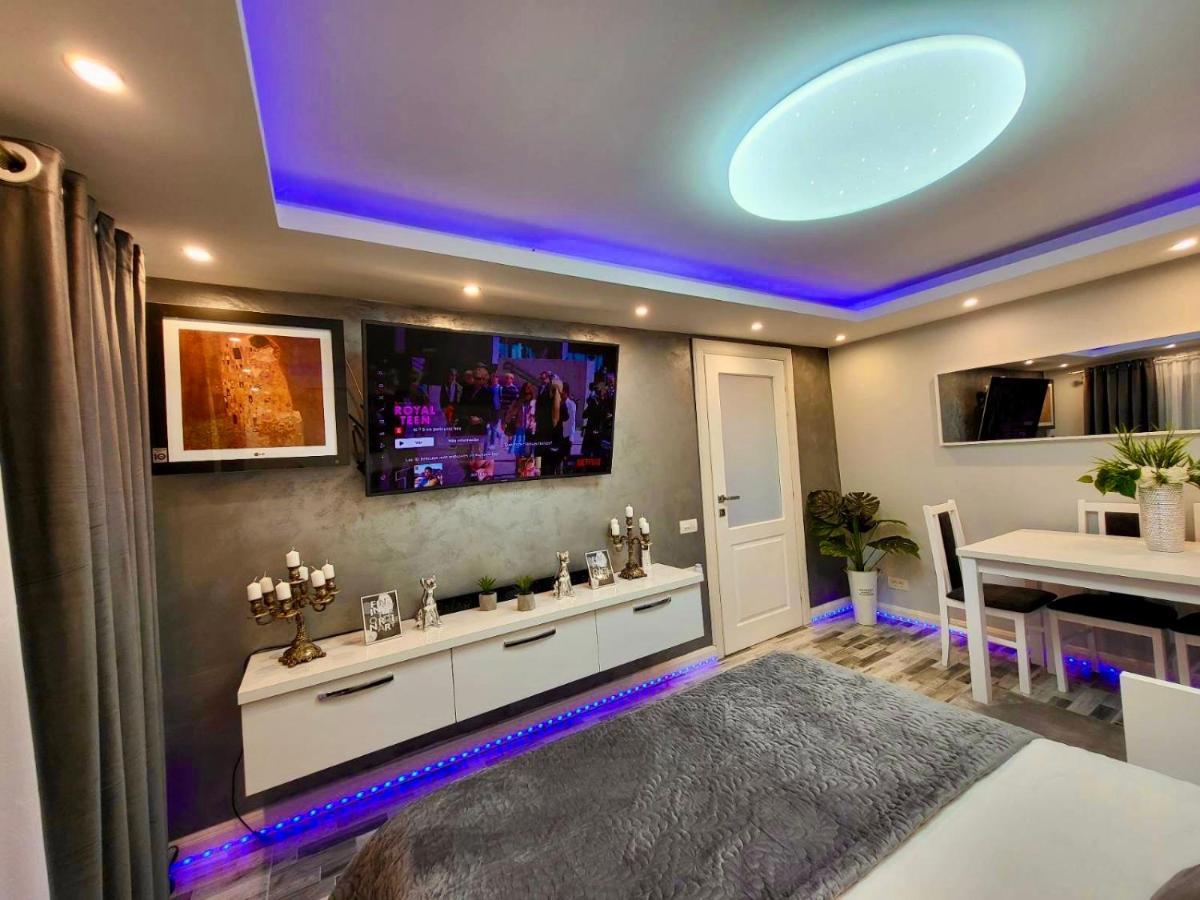Studio Delux Giurgiu Exterior foto